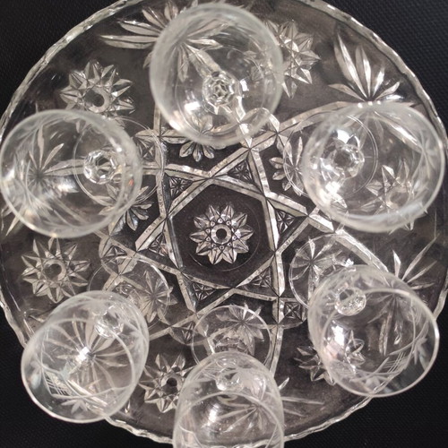 Vintage crystal liqueur glasses, set of 6