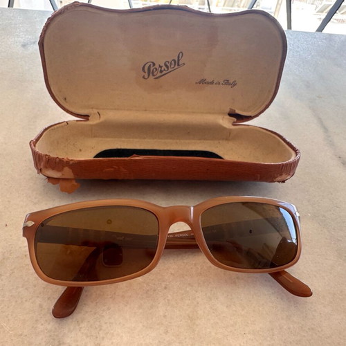 Persol vintage sunglasses unisex used, beige