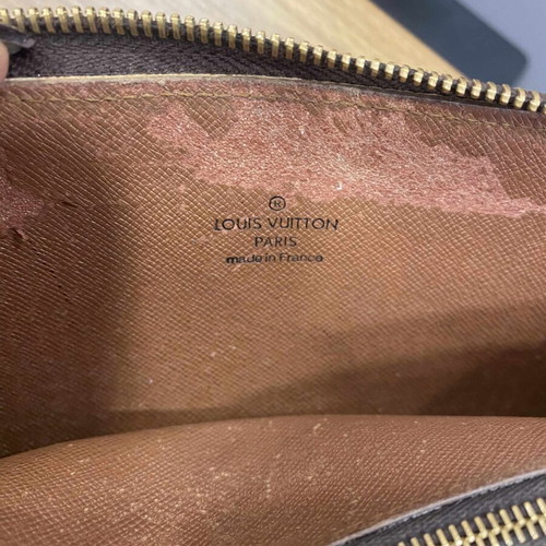 Louis Vuitton double zipper monogram wallet used, brown