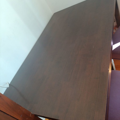 Dining table 150x90 brown like new