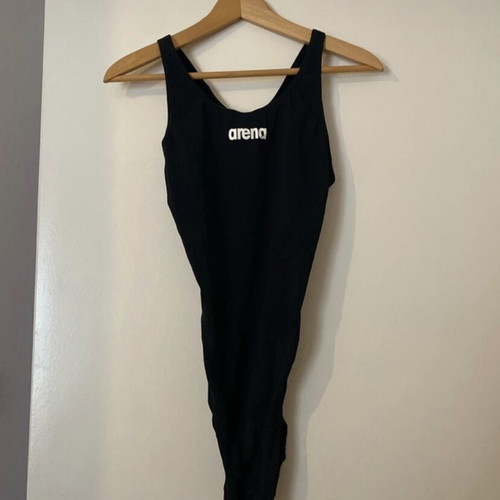 Arena one-piece swimsuit like new, black, size 36, open back