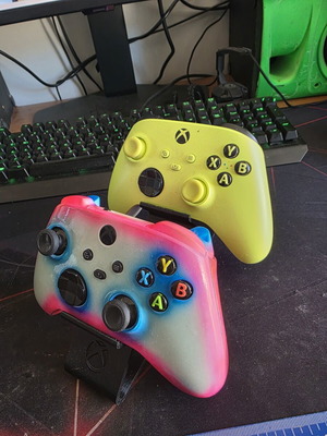 Double Stand for Xbox Controllers 3D Printed, New
