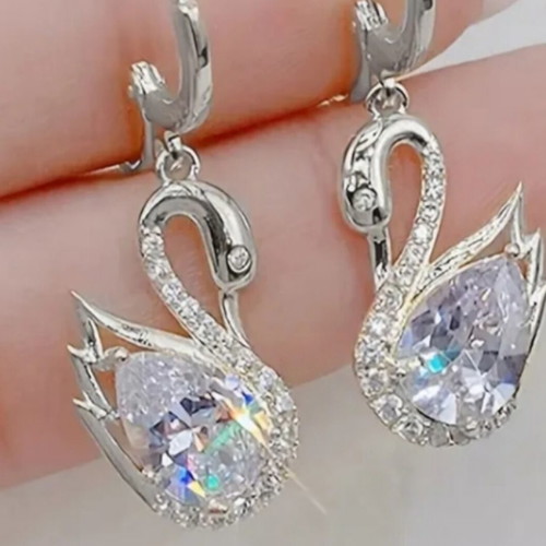 Swan Drop Earrings new, silver color