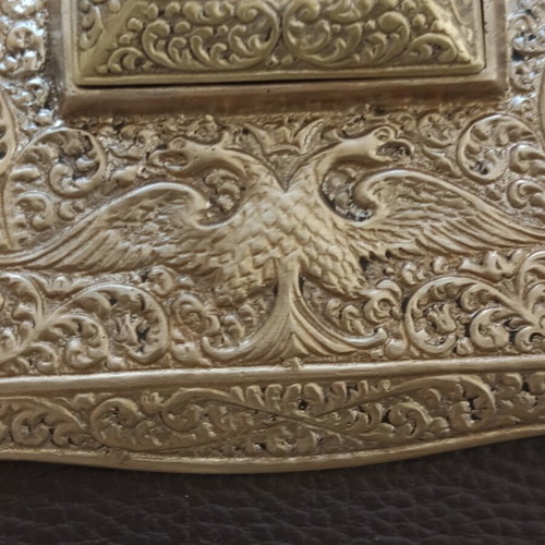 Antique brass inkwell with artist's stamp, like new