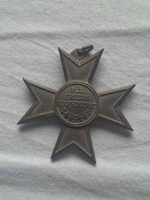 German Iron Cross War Aid Medal WWI, maker's mark F