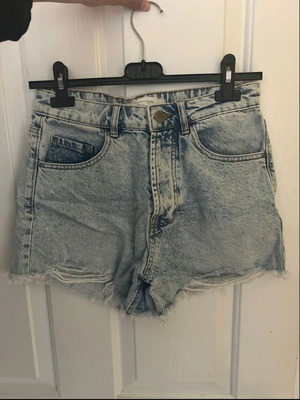 Pink Woman blue denim shorts like new, size S