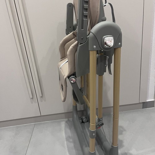 Bebe Stars Highchair like new