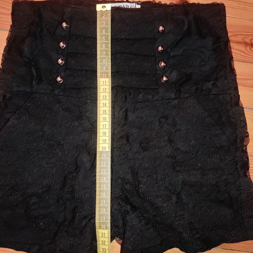 J. Stars Lace Shorts with Matching Band Detail like new, black and silver