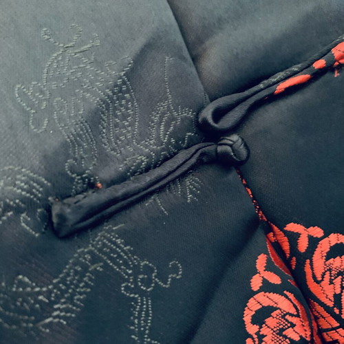 Tang Suit jacket 100% pure silk size L like new, black and red