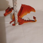 Dragon figure like new