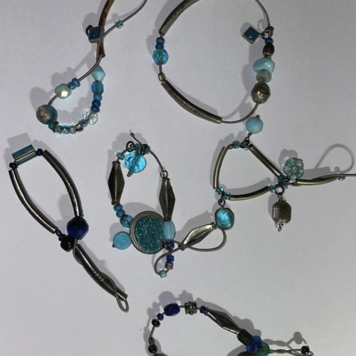 Bracelet set with 8 charms, like new, turquoise and silver