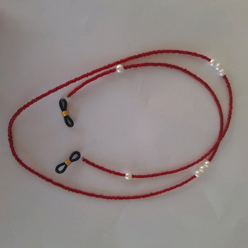 Handmade glasses chains made to order with beads and pearls 73-75cm