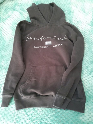 Warm hoodie like new, size 9-10, black