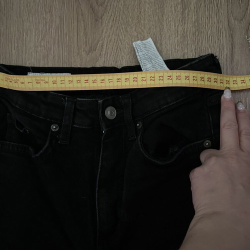 Zara crop black jeans like new