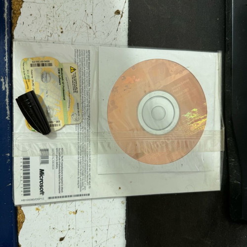 Microsoft Windows XP Professional μεταχειρισμένο, retail άδεια, 32/64 bit