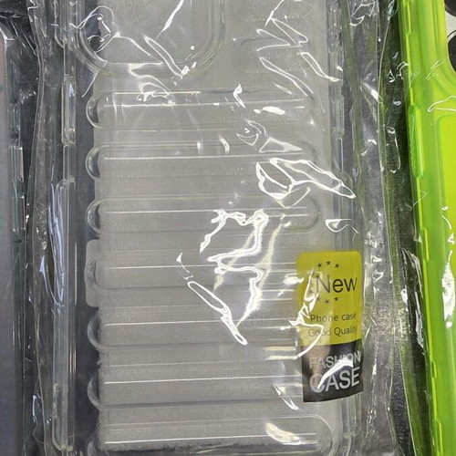 Θήκες Iphone 15 Pro Max καινούργιες, πακέτο 4
