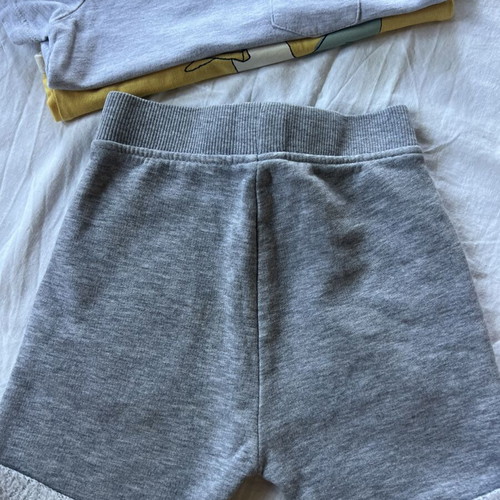 Baby clothing set used for 9-12 months boy