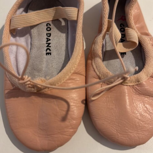 Ballet shoes used size 28
