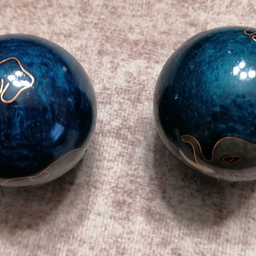 (FENG SHUI) Calm Balls (Electric) - (Ball Size: 4cm)