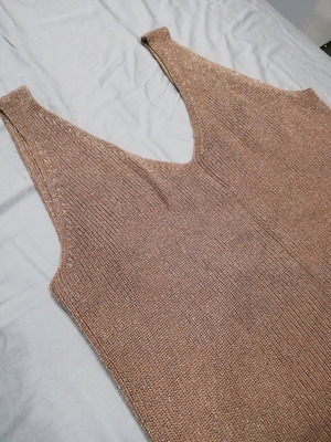 Oysho tank top shirt gold like new