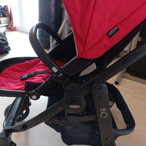 Graco Evo Trio stroller used, red, multifunctional