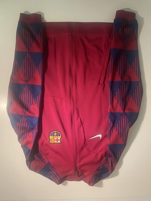 FC Barcelona jacket size S like new, red