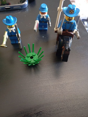 Lego Frontier Patrol 6706 like new without box