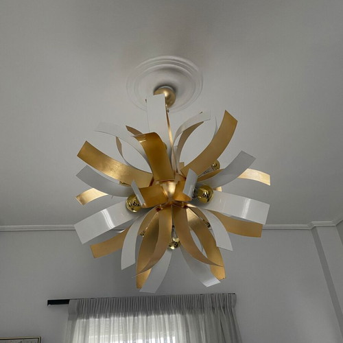 Ceiling light 9-light like new, white-gold with height adjustment