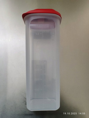 Tupperware 2L Pitcher new