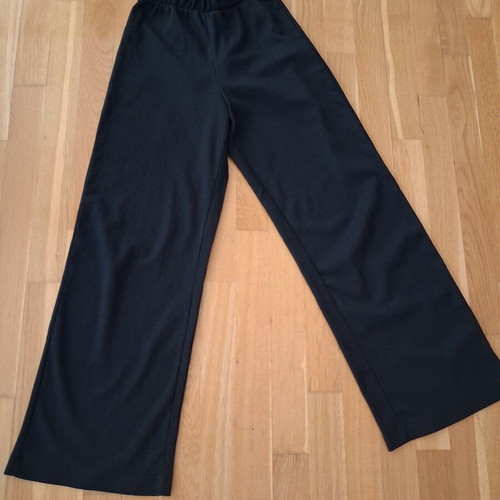 Pink Woman Black Summer Pants like new, lightweight