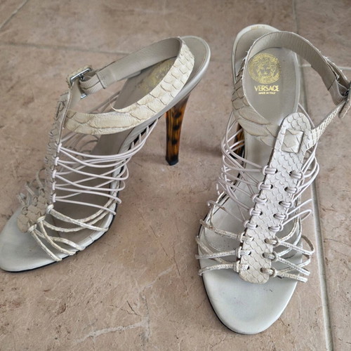 Versace Runway High-Heeled Sandals like new, beige, size 40