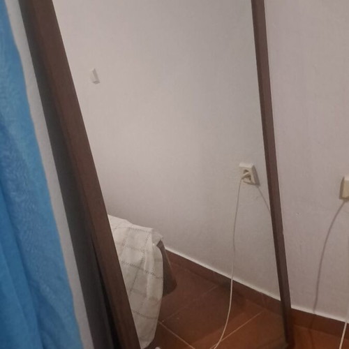 Large mirror like new