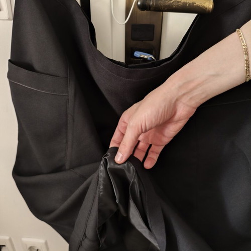 Winter skirt classic black new with pockets and lining