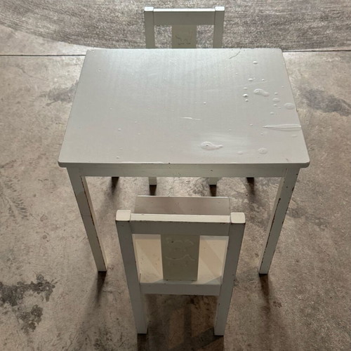 IKEA KRITTER children's set table and 2 chairs used