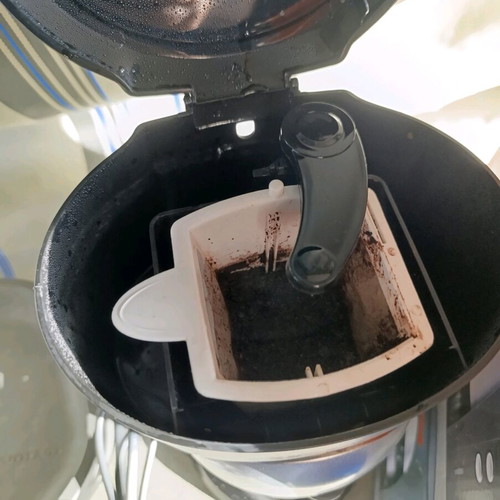 Truck coffee maker 24V like new