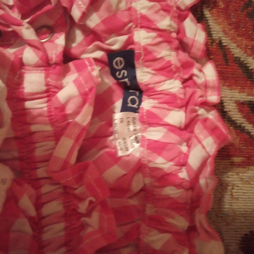 Blouse with buttons and lace used, short sleeve, size L