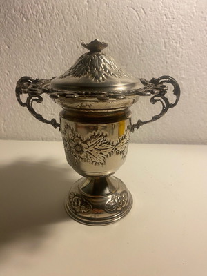 Sugar bowl vintage with saucer and 6 teaspoons used