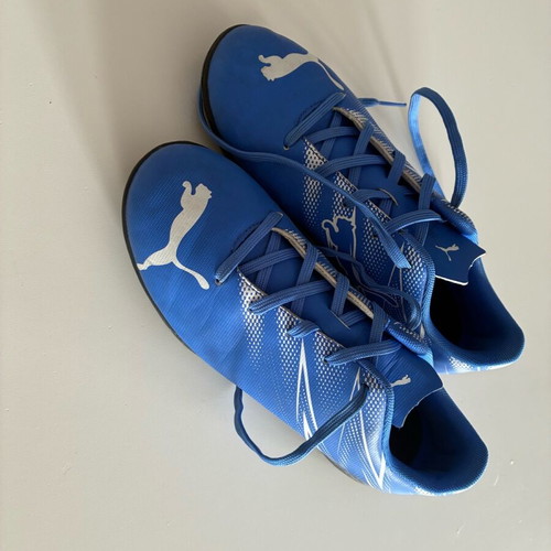 Puma Attacanto II FG/AG junior 37 like new blue football shoes