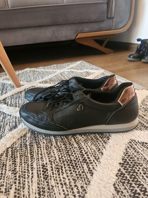 S.Oliver women's black leather sneakers, size 38
