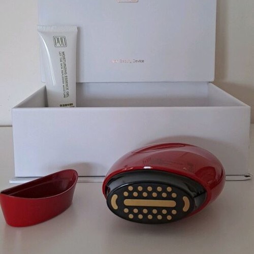 EMS facial device like new with vibration and heat