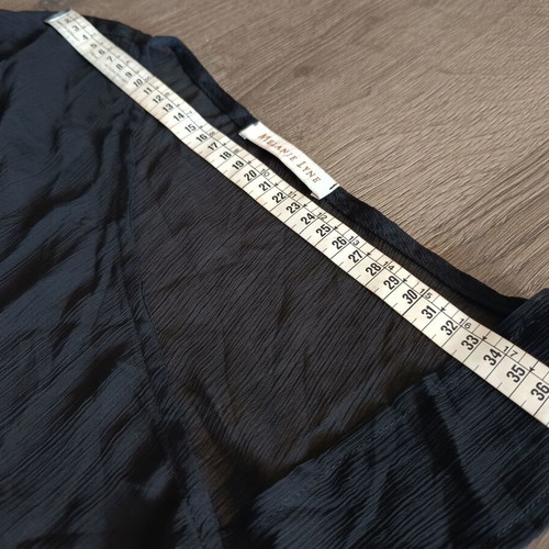 Melanie Lyne summer blouse L black like new