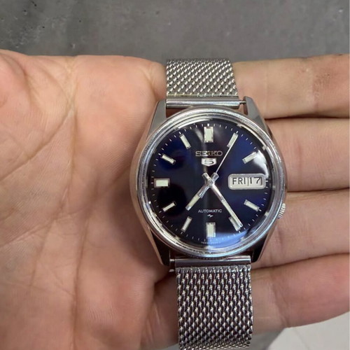 Seiko 5 7009-4040 vintage automatic watch, blue dial