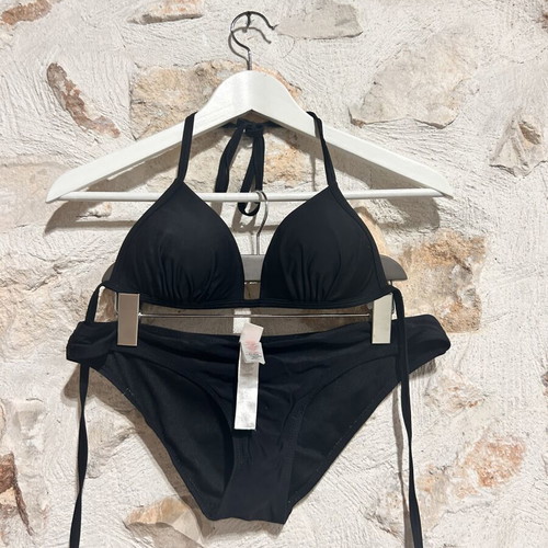 New Look Black Triangle Bikini Set used, size 8