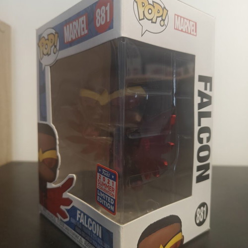 Funko POP! Marvel Falcon #881 SDCC 2021 Exclusive figure like new