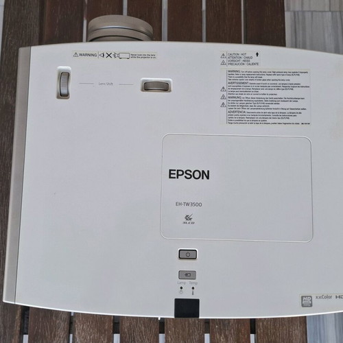 Epson EH-TW3500 projector