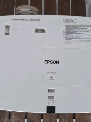 Epson EH-TW3500 projector