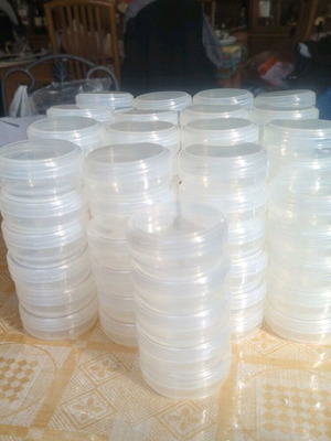 Διάφανα πλαστικά βαζάκια καινούργια, 100 ml, πακέτο 398 τεμαχίων