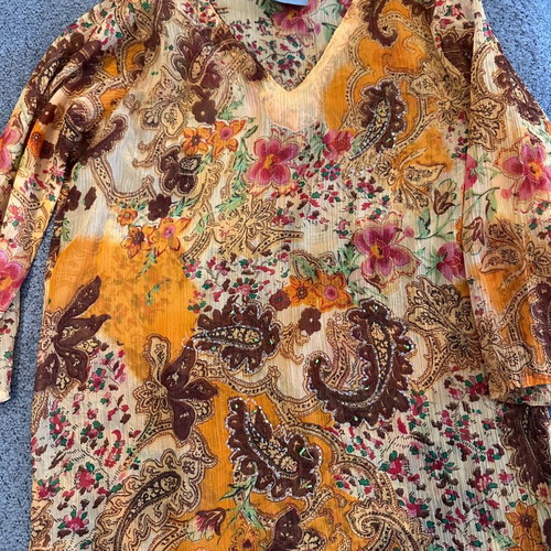 Blouse dress used size M for the sea