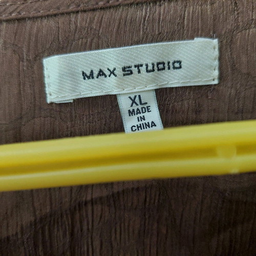 Brown Max Studio top XL like new with front tie