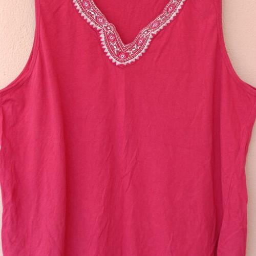 Basic Editions Plus Size Sleeveless Top like new, watermelon color with embroidery